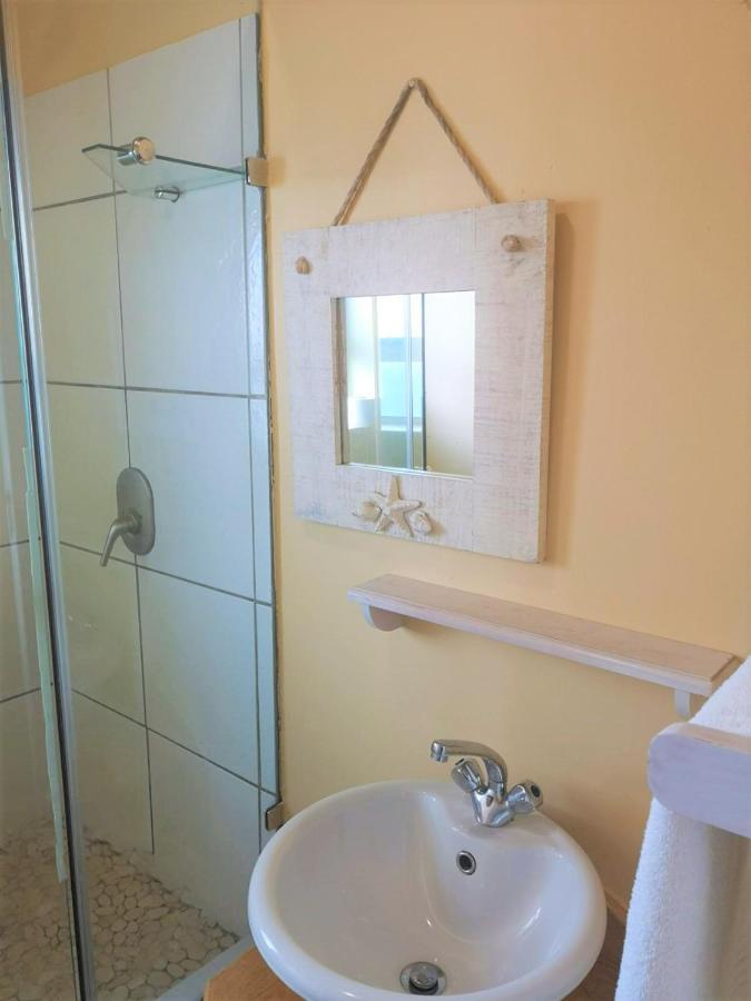 Point Village Guest House Моссел-Бей Экстерьер фото
