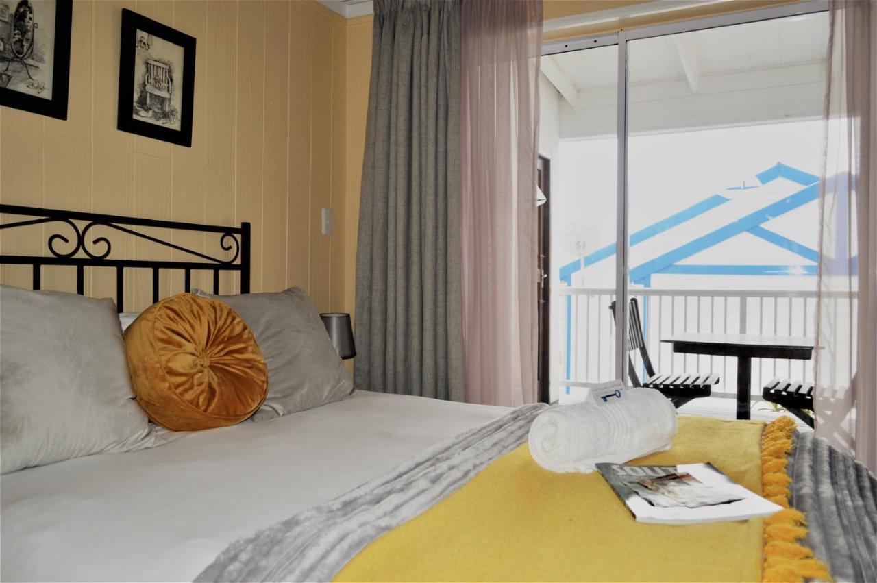 Point Village Guest House Моссел-Бей Экстерьер фото